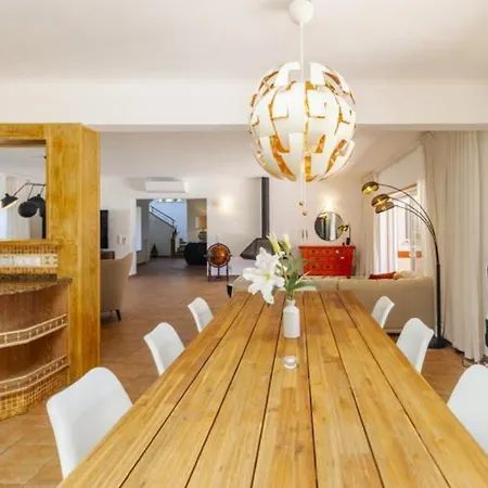 Апартаменты Escape To Paradise At Our Stunning Family *