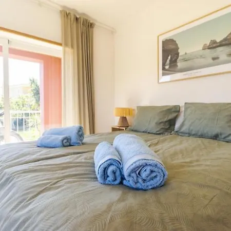 Escape To Paradise At Our Stunning Family Апартаменты Албуфейра