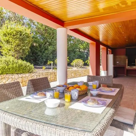 Escape To Paradise At Our Stunning Family Apartment Albufeira