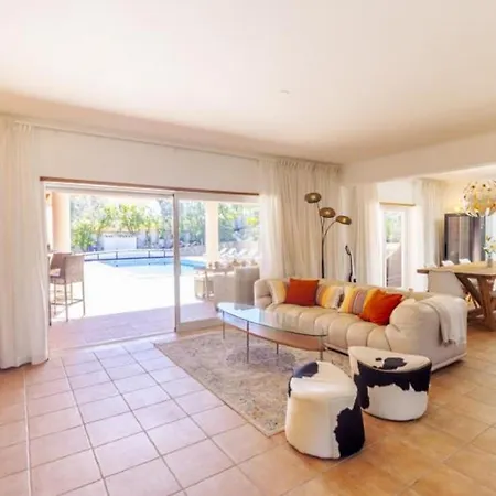 Escape To Paradise At Our Stunning Family Albufeira